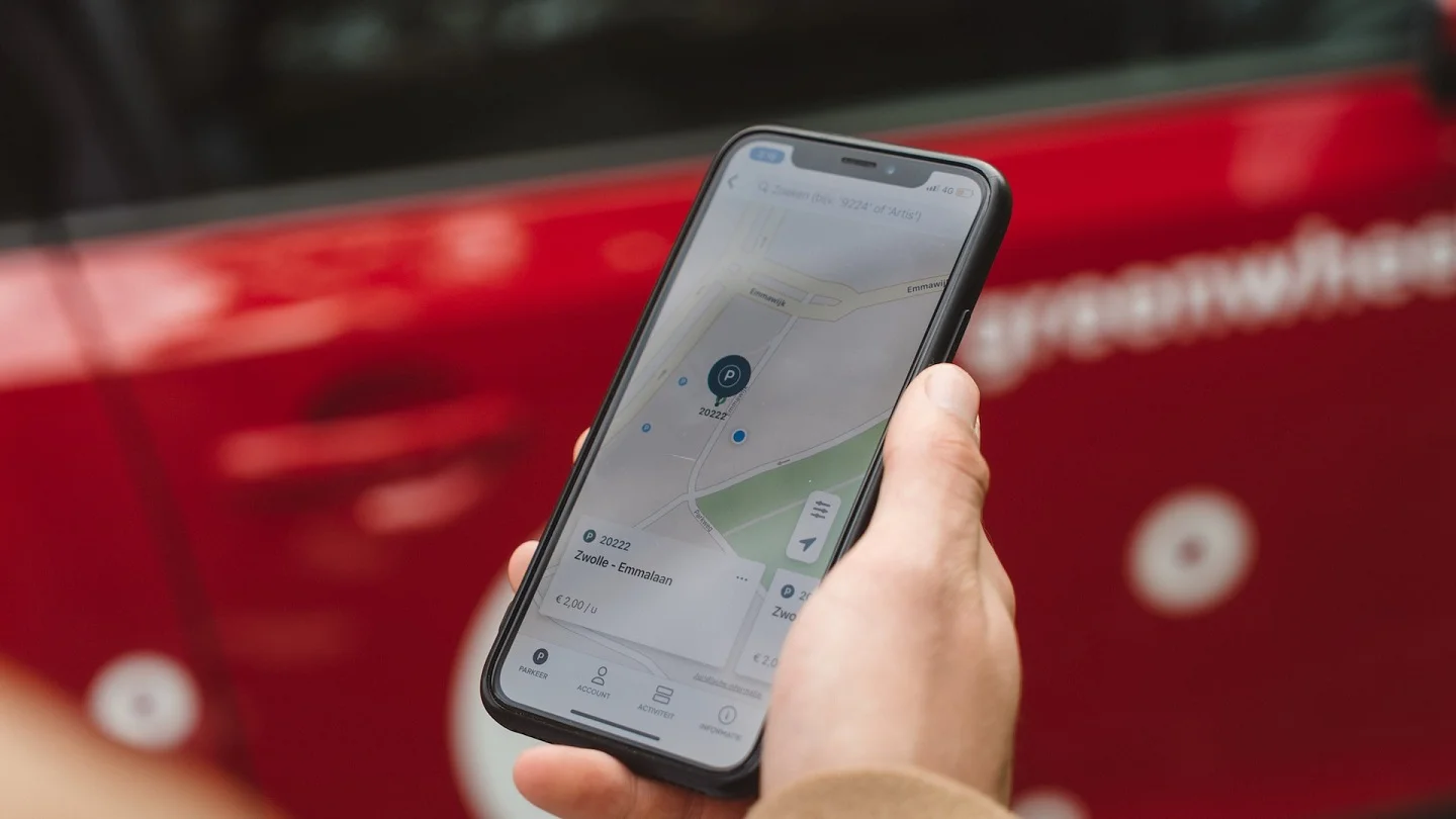 Retail Insight Network: Ombori and Pointr create AI-powered store mapping solution