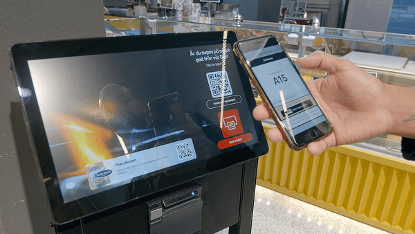 Self Service Technology