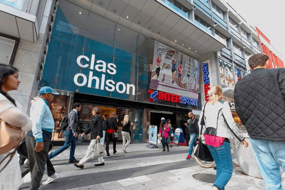 Forbes: How Retailers Are Making Their Storefronts More Interactive With Ombori